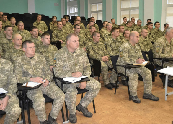 Українських офіцерів запасу готуватимуть по-новому: деталі 